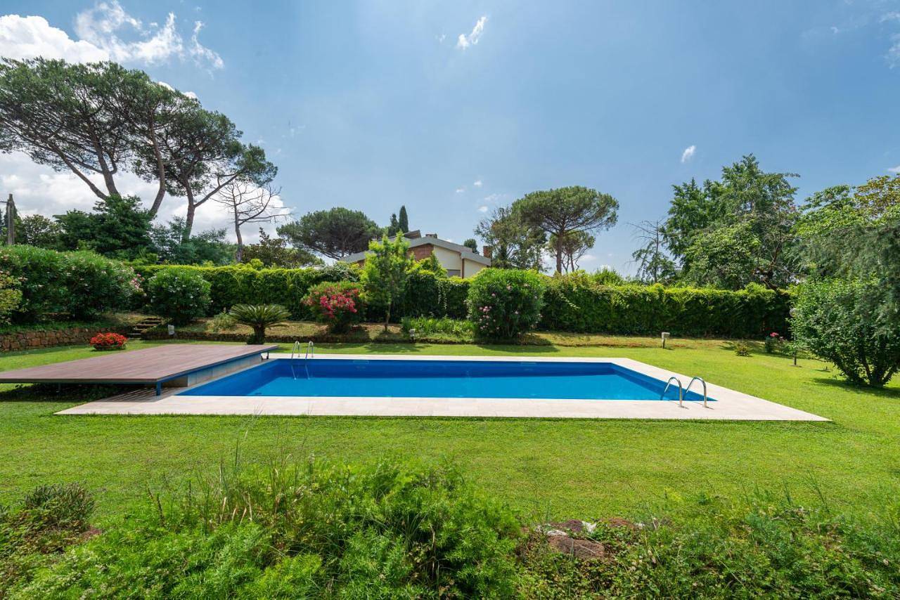 Villa in Roma, Provincia di Roma