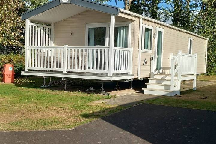 Glamping for 6 people in East Lothian
