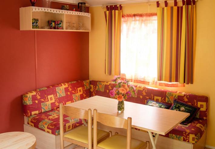 Location de vacances pour 5 personnes, avec Terrasse à Juncalas