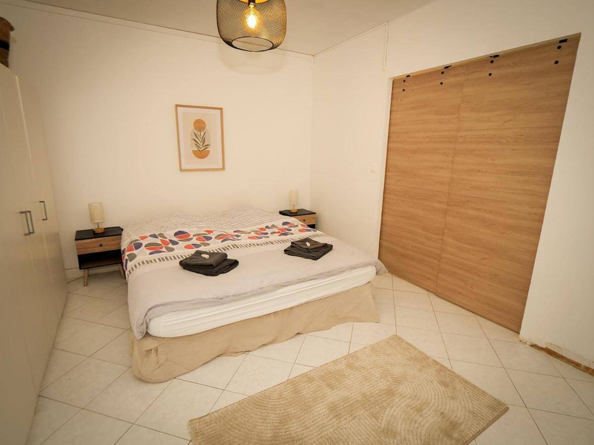 Appartement entier, Bouc et Lumières in Port-de-Bouc, Côte méditerranéenne (France)