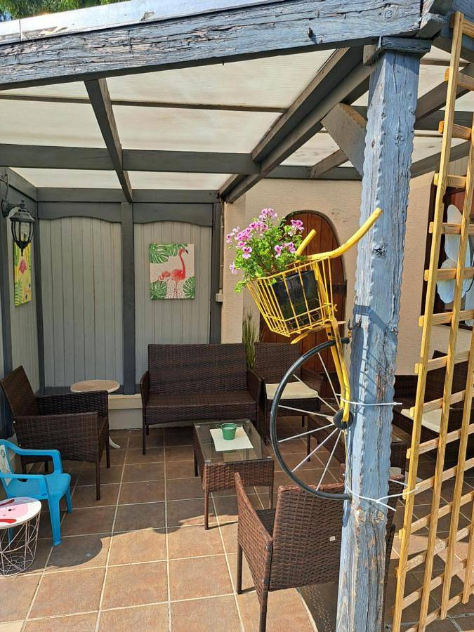 Maison d’hôte pour 7 personnes, avec Balcon et Terrasse ainsi que Jardin et Vue à Waimes - 2