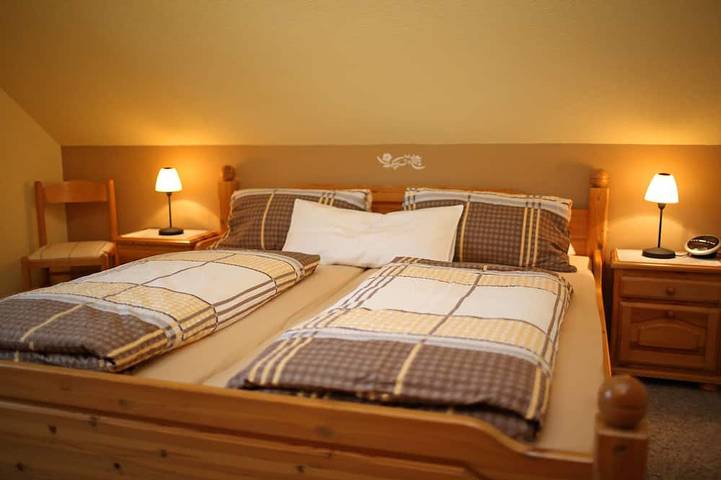 Ferienwohnung für 4 Personen, mit Balkon und Garten in Dreiheide - 2