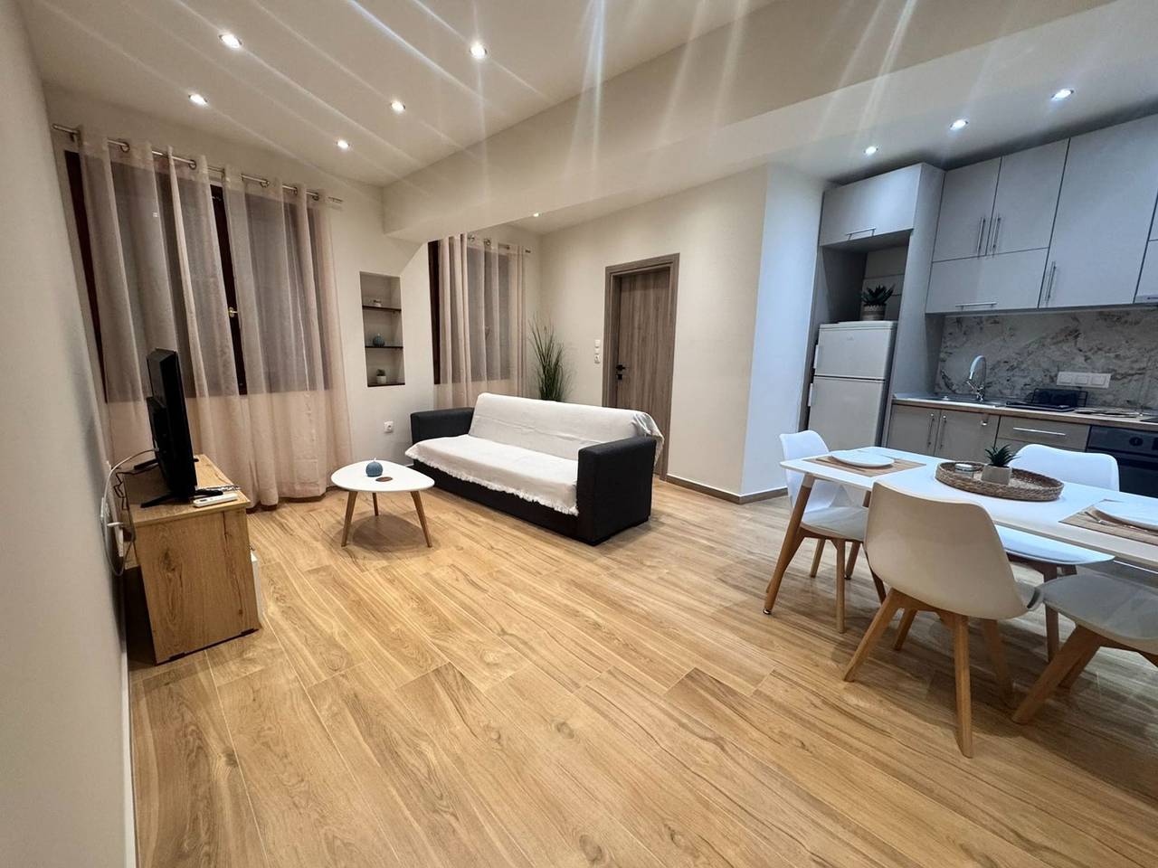 Gehele studio, Studio voor 3 personen in Pilion