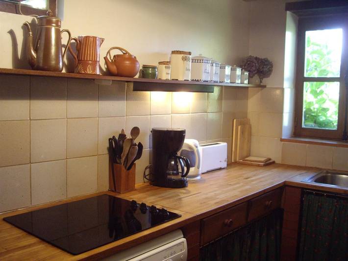 Charmantes 18. Jhdt. Cottage mit Garten im Morvan in Saint-Martin-du-Puy, Naturpark Morvan