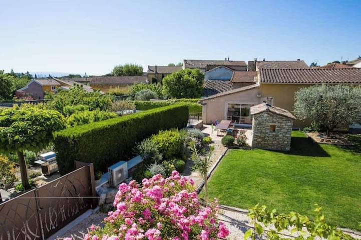Holiday home for 4 people, with hot tub and pool as well as garden - 1