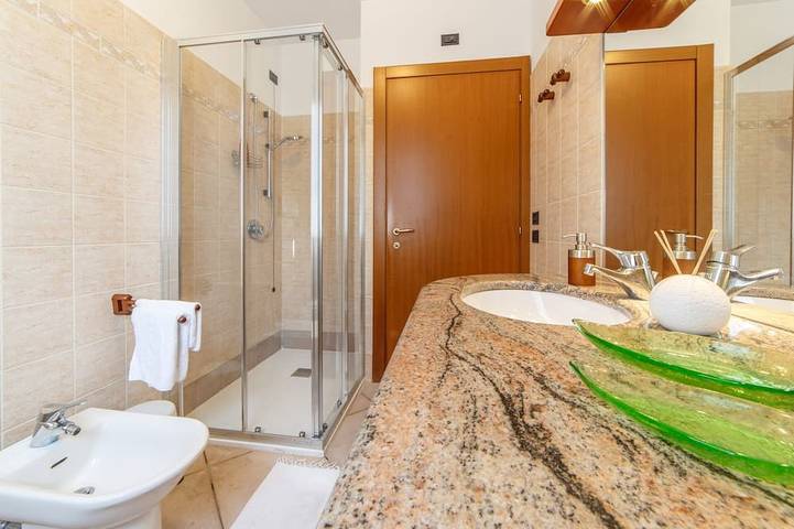Ferienhaus - „Wohnsitz Lake Endine“ in Monasterolo del Castello, Prealpi Bergamasche Orientali