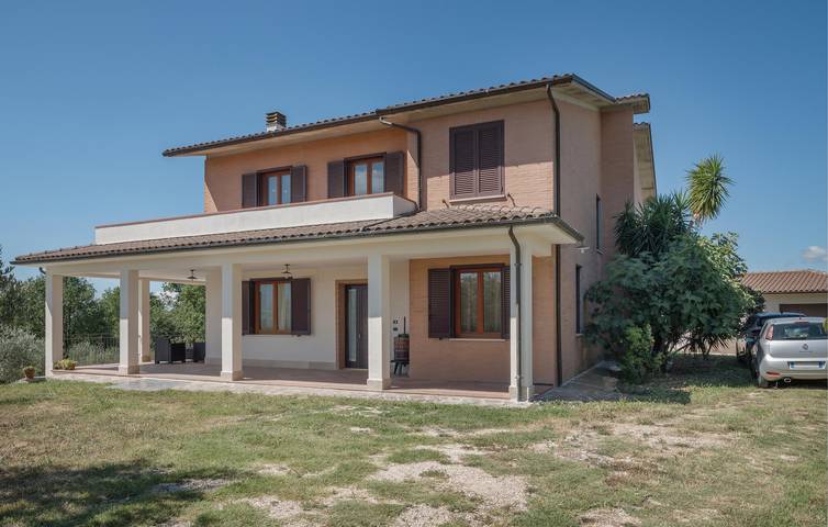 Ferienhaus für 6 Personen, mit Garten und Terrasse sowie Pool - 1