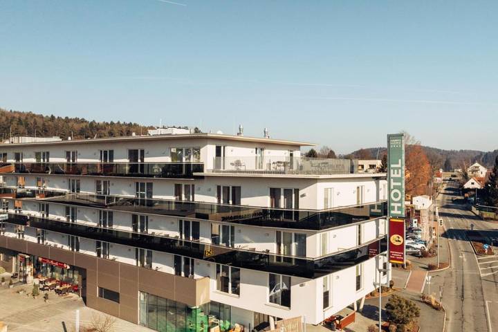 Hotel für 4 Personen, mit Ausblick und Terrasse, mit Haustier