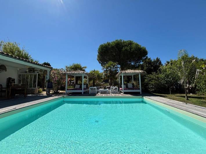 Chambre d’hôte pour 4 personnes, avec piscine et jardin ainsi que sauna et terrasse à Les Portes-en-Ré - 2