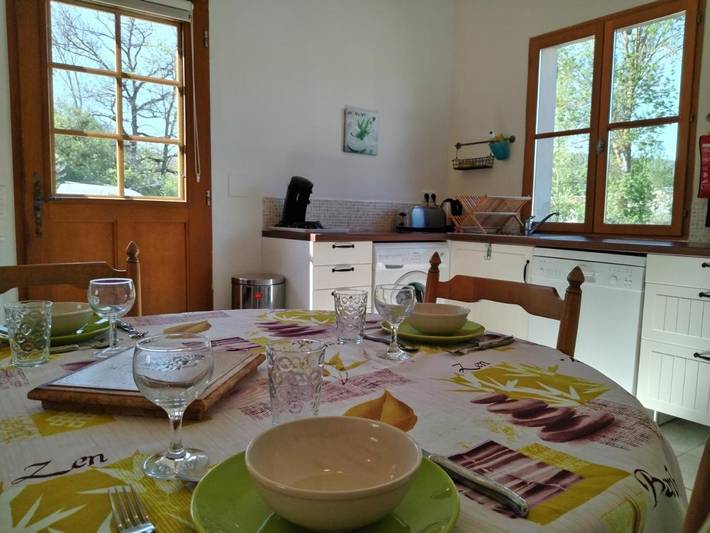 Location de vacances pour 4 personnes, avec jardin et vue à FA - 2