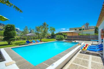 Villa in Playa del Port de Pollença, Pollença für 6 