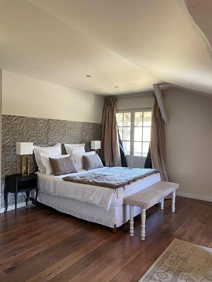 Chambre d’hôte pour 2 personnes, avec Terrasse et Jardin ainsi que Piscine et Vue dans l' Isère - 2