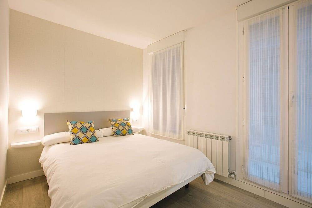 Ganze Wohnung, 6 Getaria B superb central apartment in Playa de la Concha, San Sebastian
