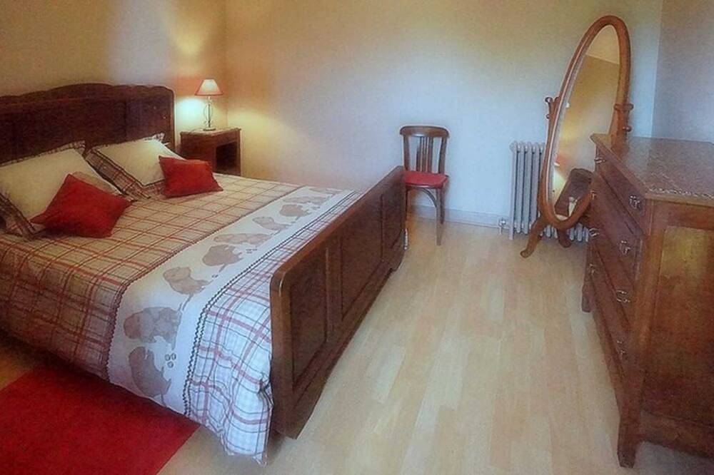 La Bouriette du Bout du Pont in Bout-du-Pont-de-Larn, Castres region