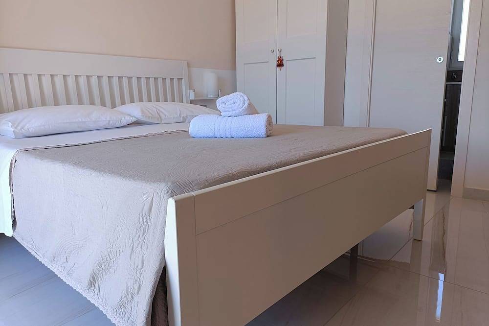 Pompeii Apartment Anna, central, with free parking. in Pompei, Vesuvio National Park