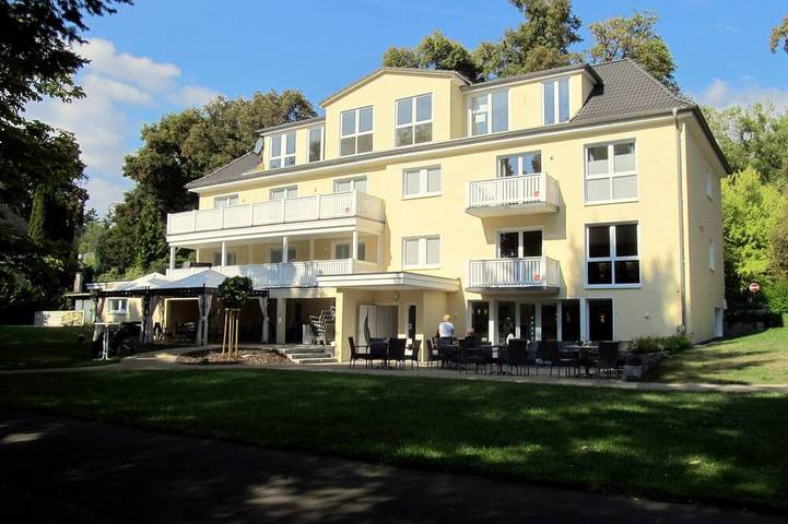 Ferienwohnung für 4 Personen, mit Balkon und Garten - 1