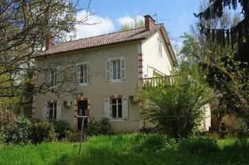 Chambre d’hôte pour 2 personnes, avec jardin à Montpon-Ménestérol