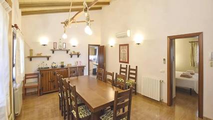 Holiday home in Maria de la Salut, Majorca Center für 13 