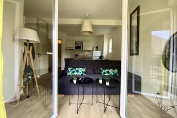 Gîte pour 4 personnes, avec terrasse et piscine, animaux acceptés à Avène