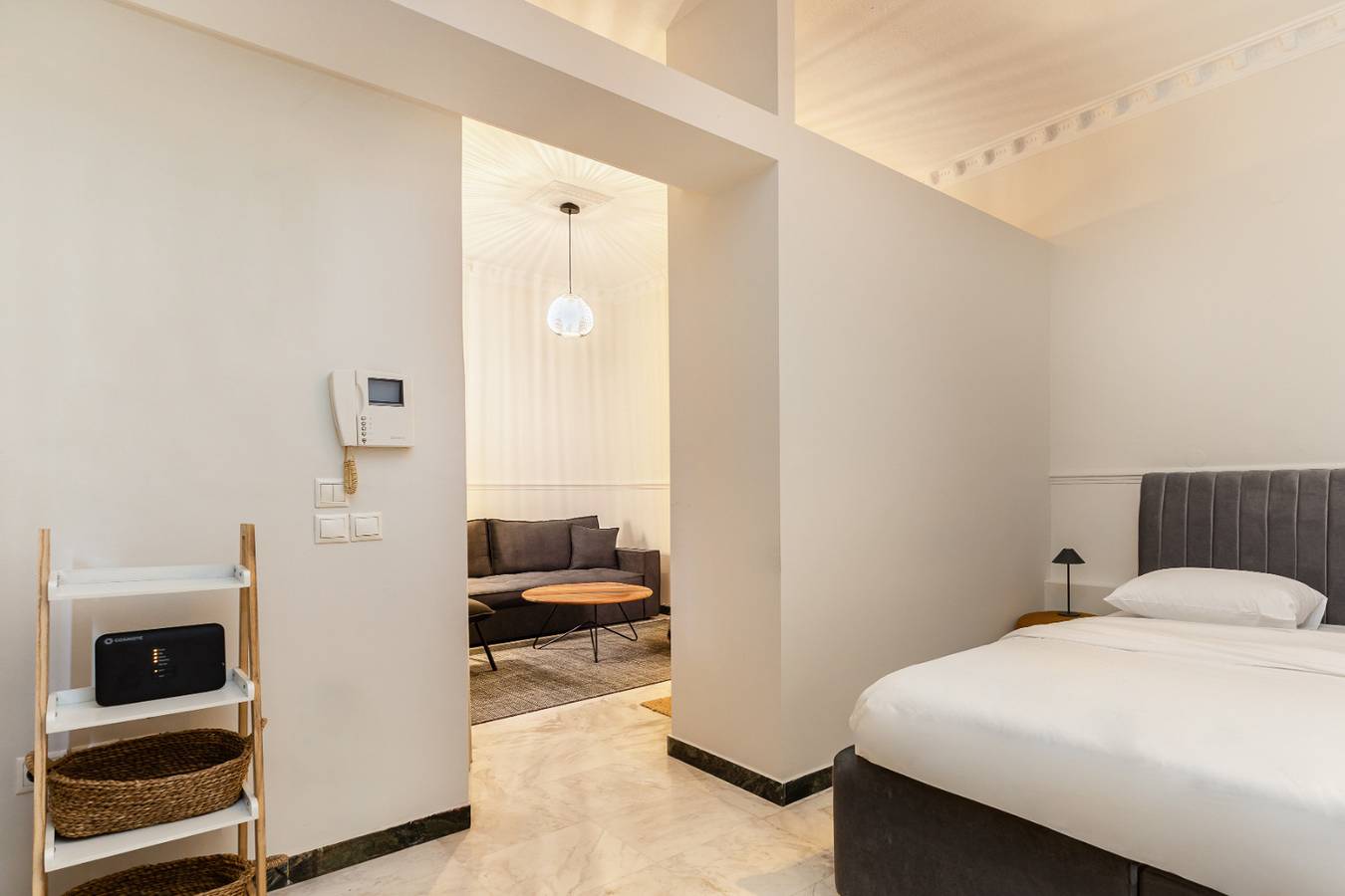 Apartamento entero, Coco: Neoclassical apt with balcony in Región de Thessaloniki