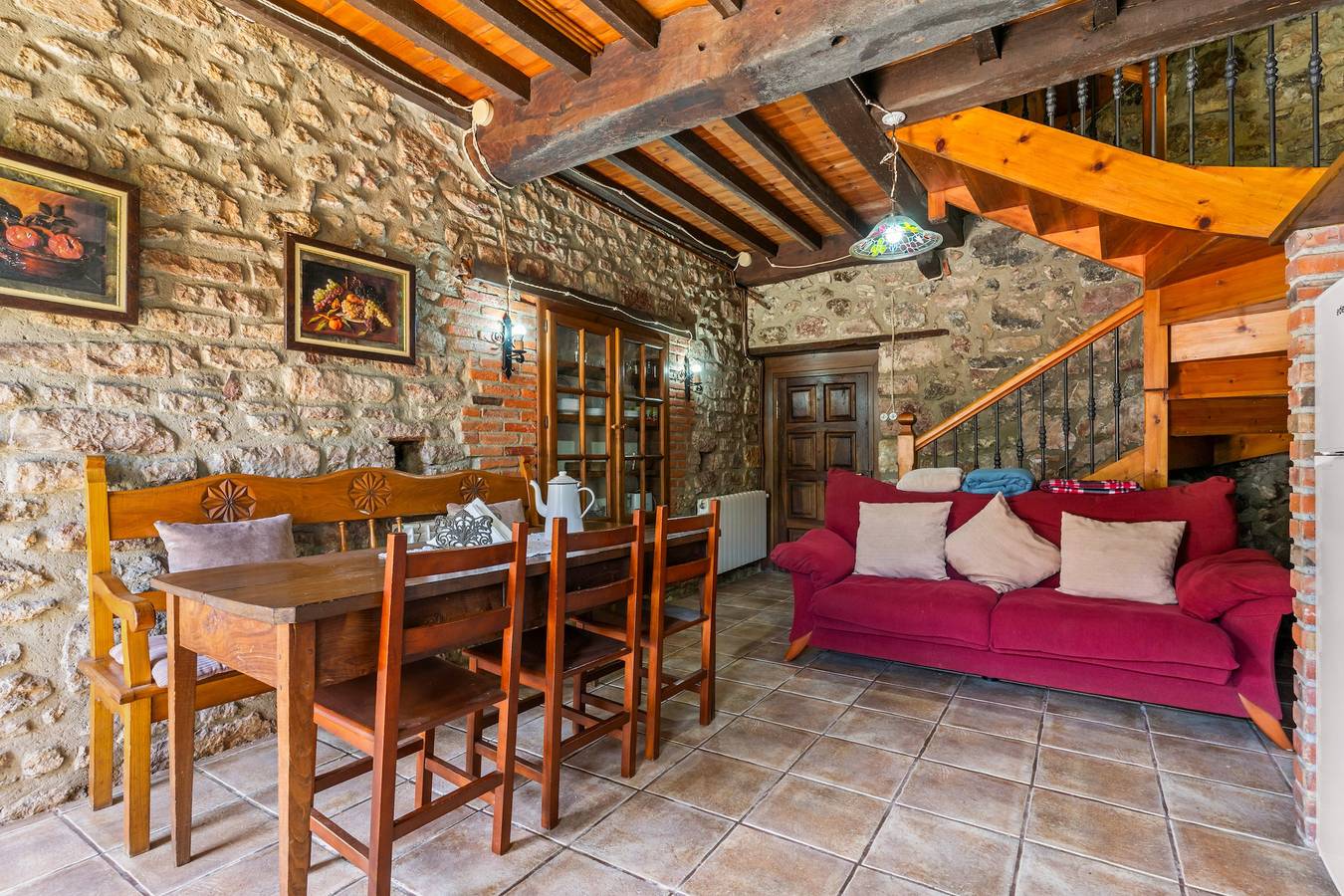 Ferienwohnung 'La Breval' mit Bergblick, privater Terrasse und eigenem Garten in Alles, Peñamellera Alta