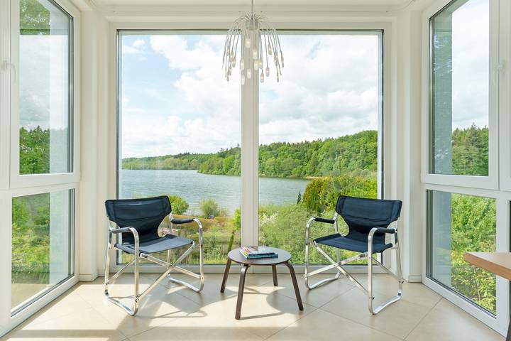 Ferienhaus für 10 Personen, mit Garten und Sauna sowie Terrasse, kinderfreundlich in Holsteinische Schweiz - 4