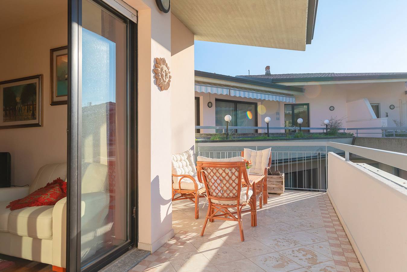 Apartamento entero, Kristall Lago 233 Apartment by Wonderful Italy in Desenzano del Garda, Montañas Garda