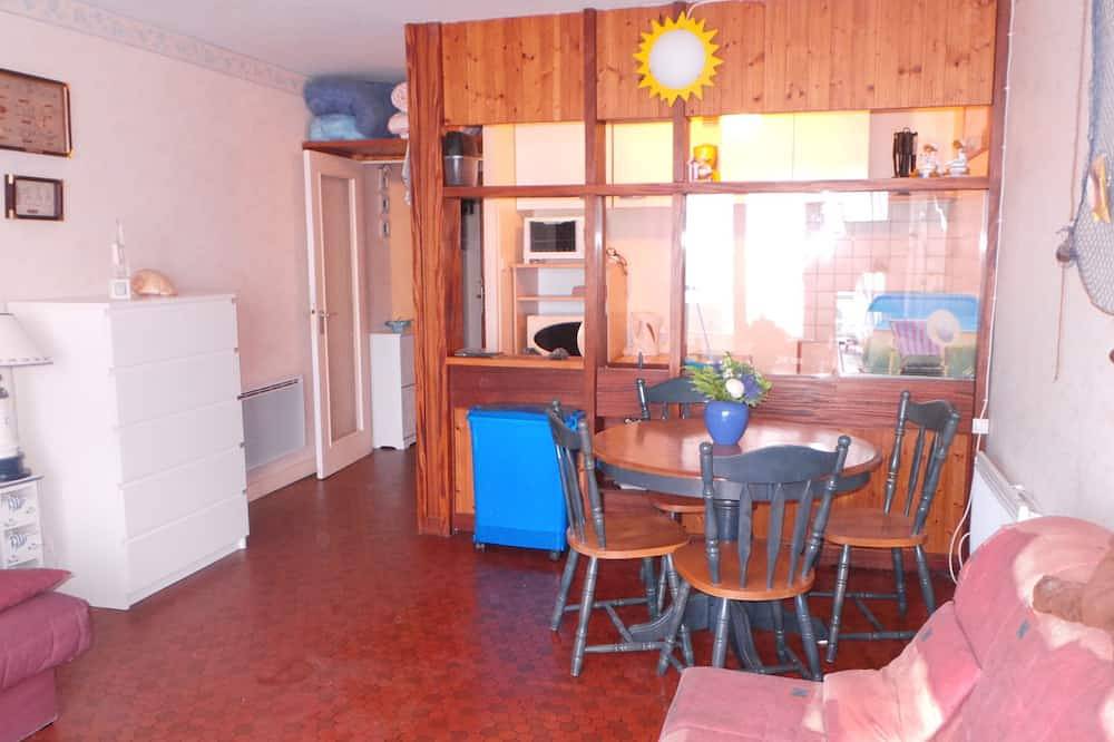 Appartement entier, Location studio 30 m2 vue panoramique face mer ttes périodes in Saint-Jean-de-Monts, Vendée