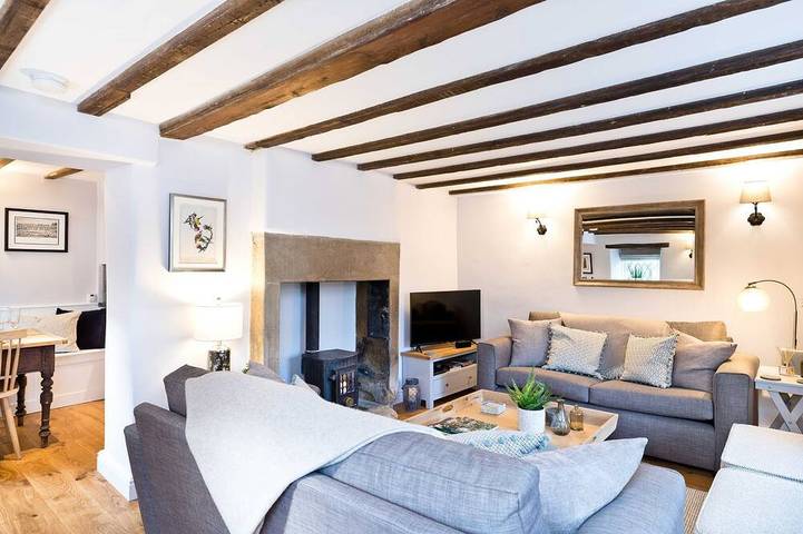 Cottage for 4 people, with terrace, with pets in Great Longstone
