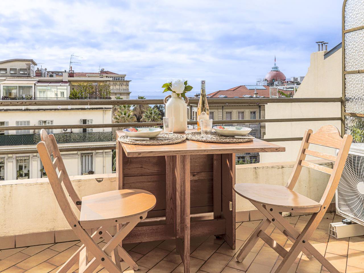 Appartement entier, Le Mirazur in Nice, Côte méditerranéenne (France)