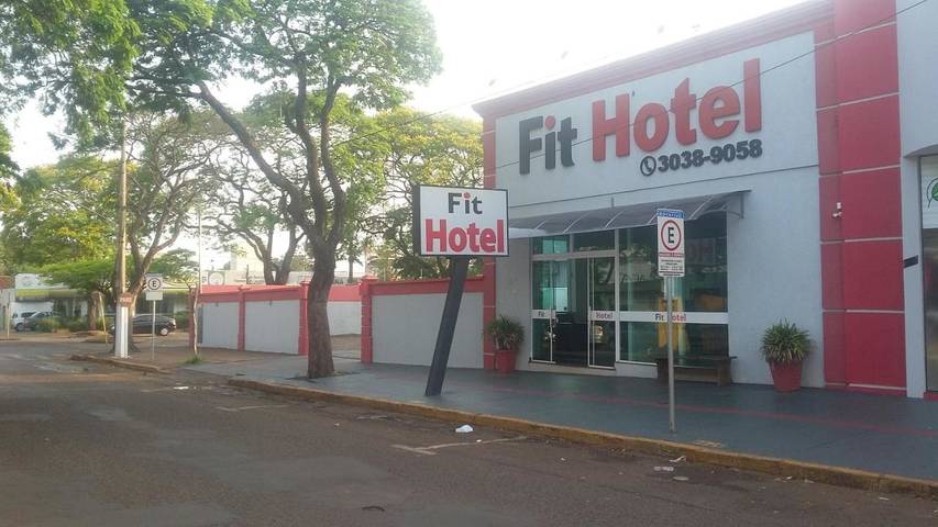 Hotel para 4 pessoas, com jardim e terraço - 1