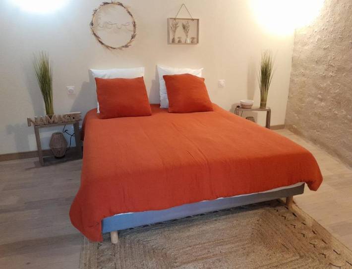 Appartement de vacances pour 4 personnes, avec jardin ainsi que sauna et jacuzzi