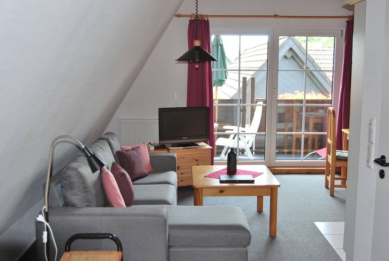 Ganze Ferienwohnung, Ferienwohnung Stricker Typ A, Balkon in Walkenried, Harzvorland