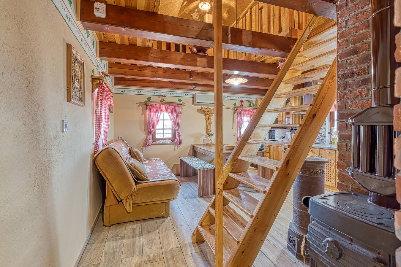 Vineyard Cottage Vesna Lake View in Untersteiermark