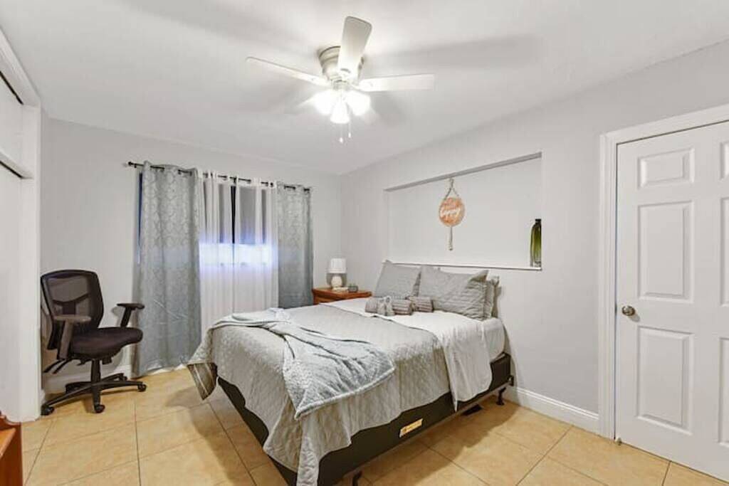 Casa Punta Plata by Pmi unit 2904 in Hollywood (Florida), Broward County