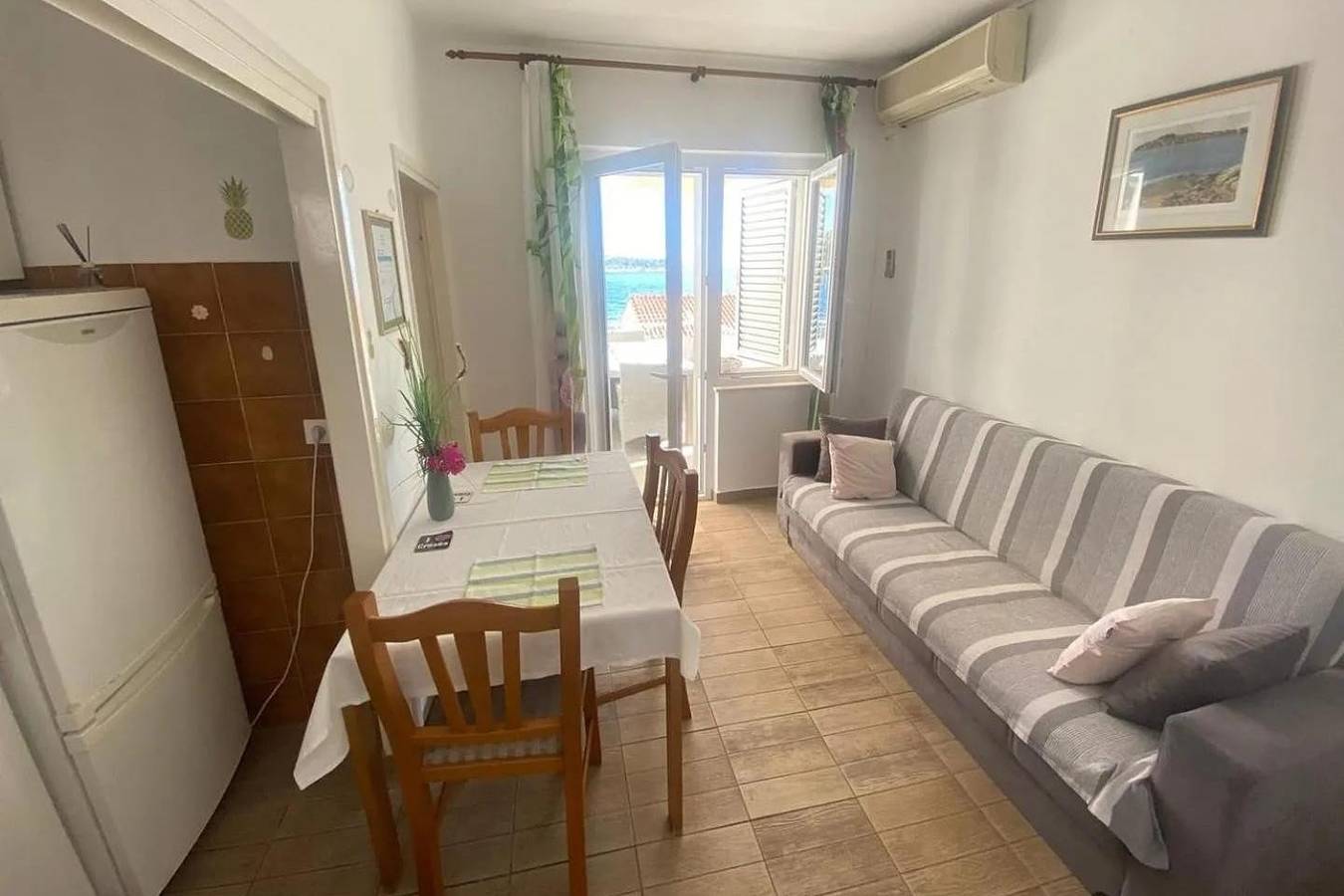 Ganze Wohnung, 1-Zimmer-Ferienwohnung mit Terrasse und Meerblick Primosten A-25265-b in Primošten, Šibenik-Knin