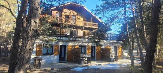 Cottage pour 2 personnes, avec jacuzzi et jardin à Pra-Loup