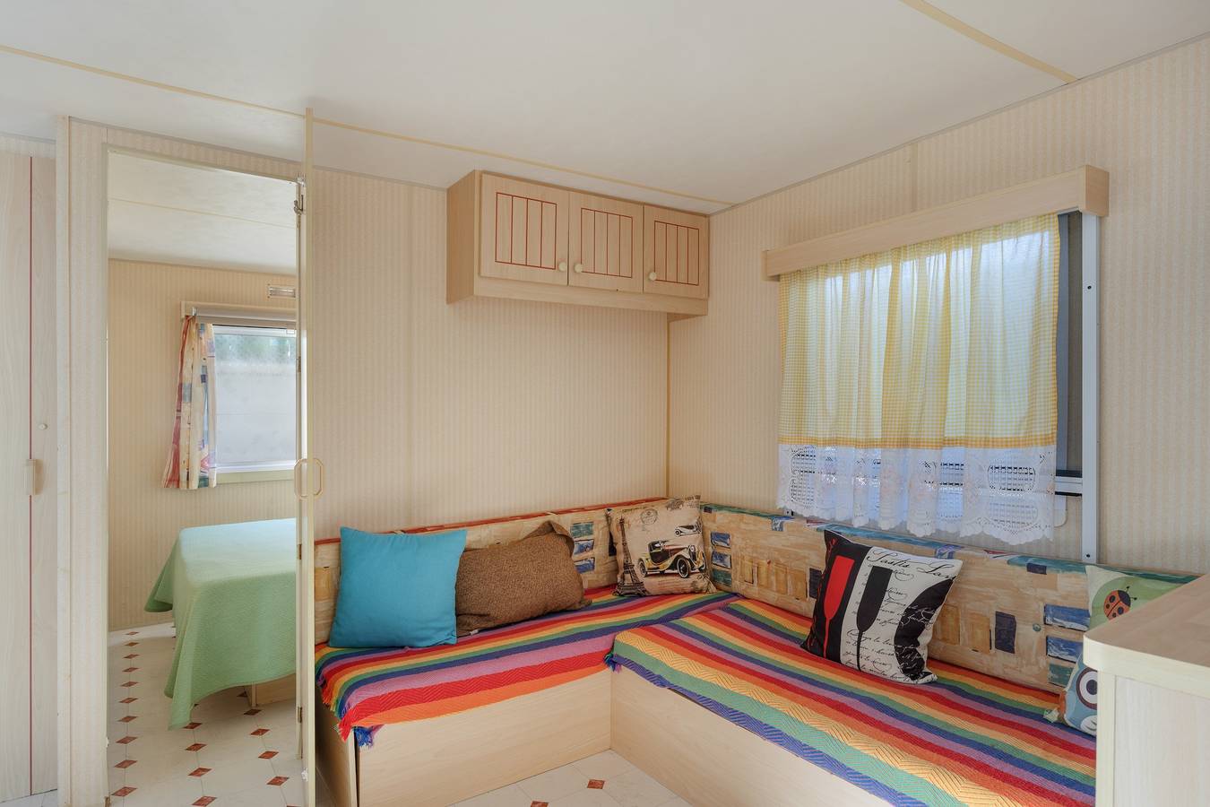 Casa móvil 'Manoli' con jardín privado y balcón in Los Franceses-La Vega, Chiclana de la Frontera