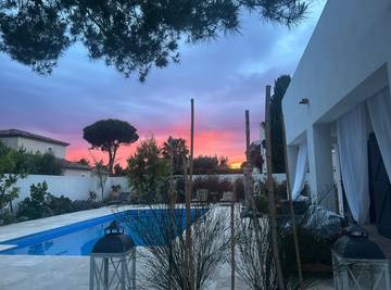 Chambre d’hôte pour 2 personnes, avec piscine ainsi que jacuzzi et jardin dans le Var
