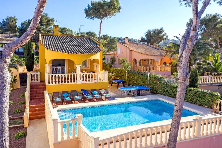 Villa für 6 Personen, mit Terrasse und Garten in Jávea