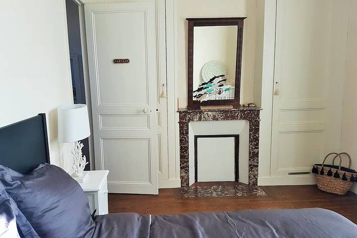 Charming house with small courtyards / center of Trouville / 3 bedrooms / 80m² in Trouville-sur-Mer, Lisieux region