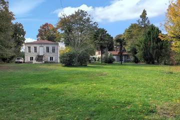 Gîte pour 6 personnes, avec jardin et terrasse, animaux acceptés à Le Pian-Médoc