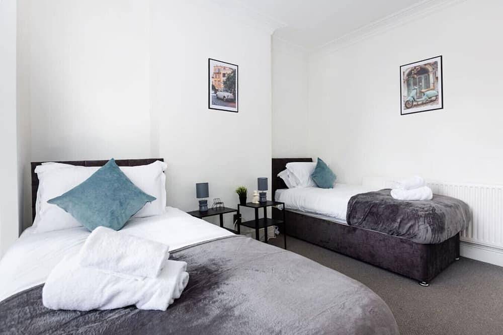 Charming Central Leicester 4 Bed Accommodation in Leicester, Heart of England