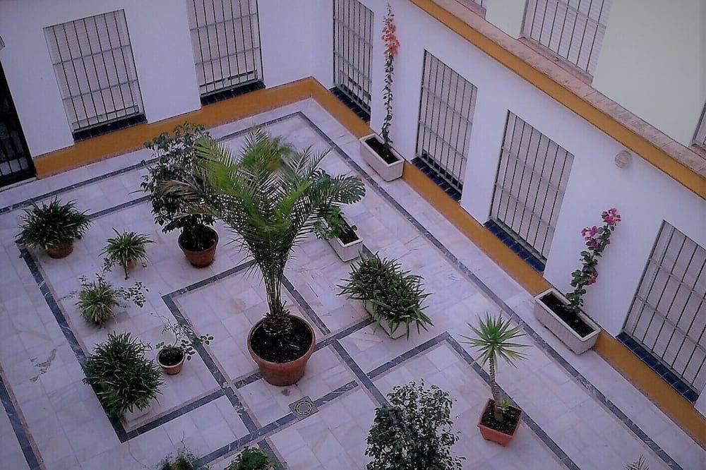Apartamento entero, El corazón de Sevilla - zona central de Setas - Wifi. in Casco Antiguo, Sevilla