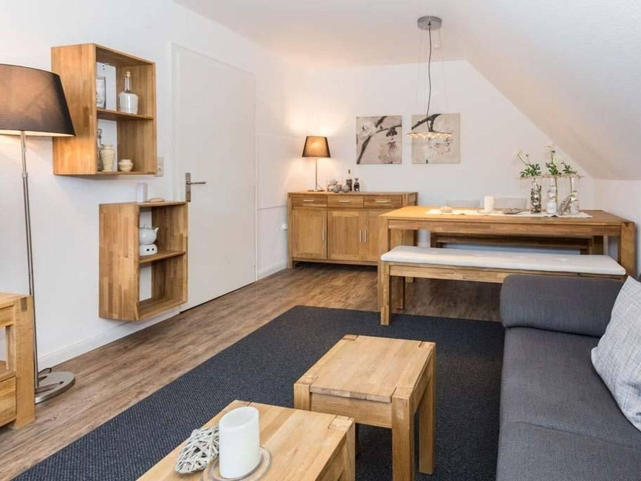 Ganze Ferienwohnung, Seerose Sylt - Moderne 3-Zimmer Ferienwohnung mit Dünenblick und Balkon in Westerland, Sylt (Gemeinde)