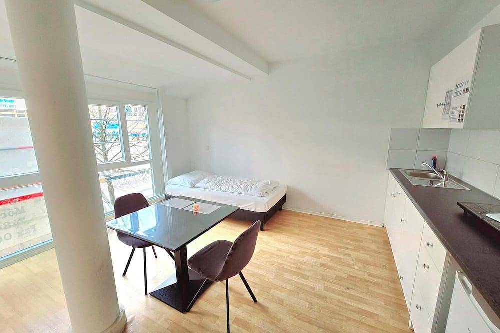 Ganze Wohnung, Apartments Efde Gmbh - Allee 41, Heilbronn - Superior Apartment 13 in Heilbronn, Kurpfalz