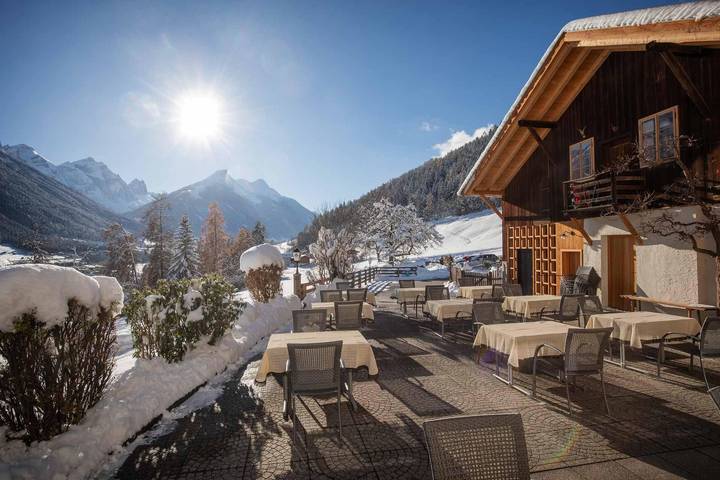 Hotel für 4 Personen, mit Garten, kinderfreundlich im Stubaital