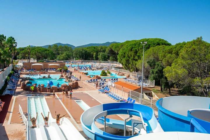 Camping pour 8 personnes, avec piscine ainsi que jardin et vue, animaux acceptés à Puget-sur-Argens - 2