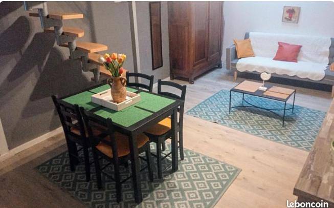 Appartement de vacances pour 3 personnes, avec Terrasse ainsi que Jardin et Vue