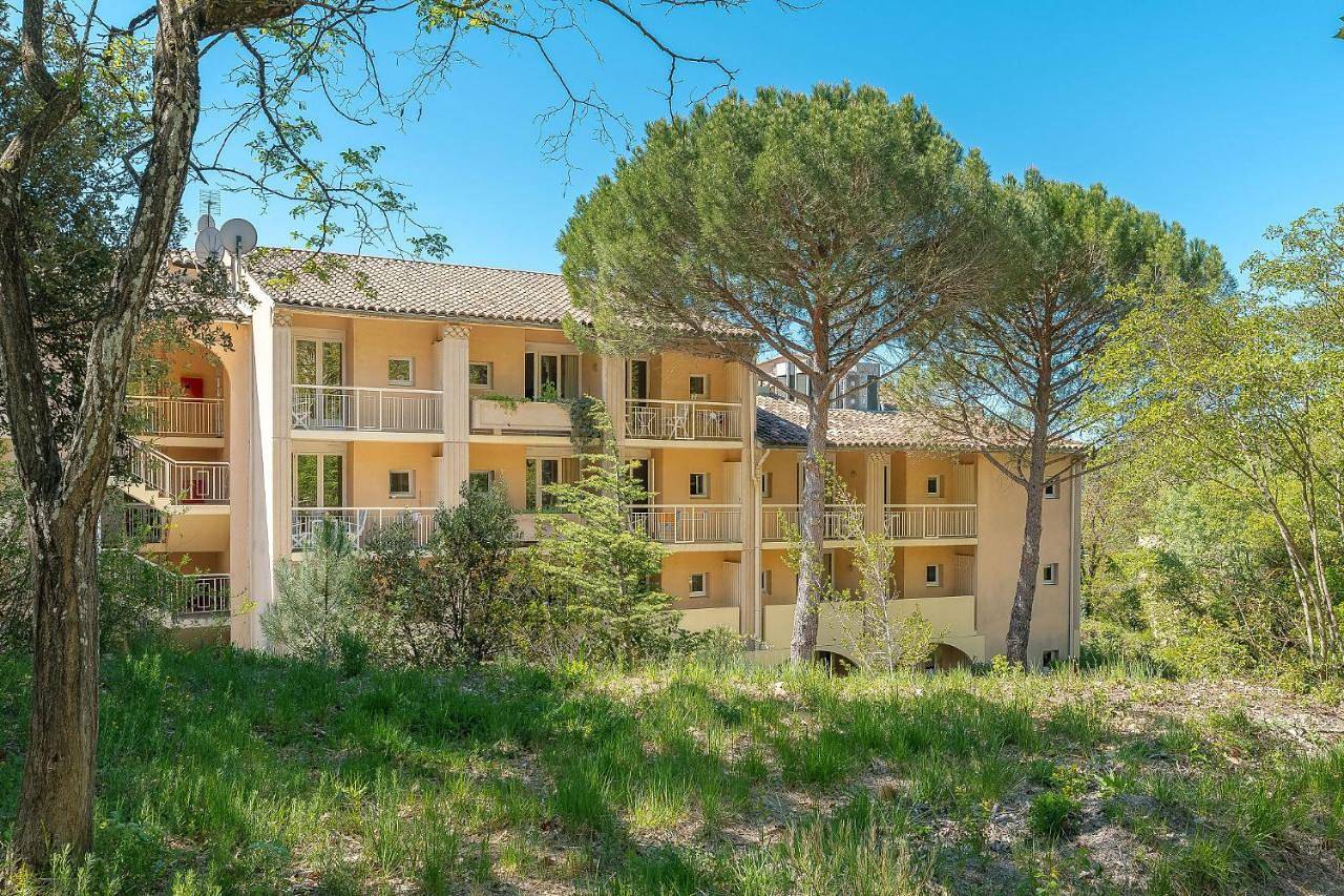 Résidence les Grands Pins in Gréoux-les-Bains, Parc naturel régional du Verdon
